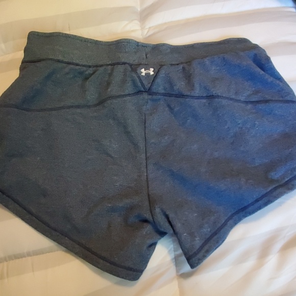 Under Armour Shorts - Picture 3 of 3